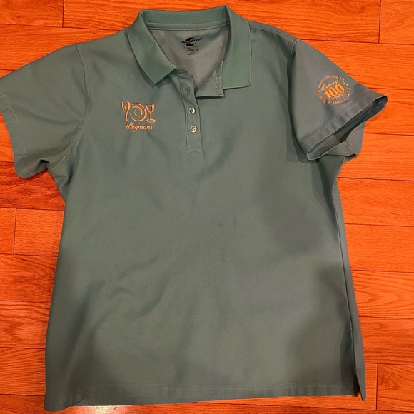 4 x WEGMANS uniform polos (size large) - 3 with 100 year logo - Picture 4 of 4